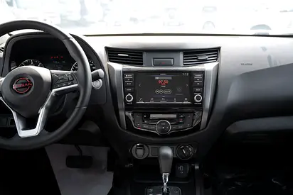2025 Nissan NAVARA — фото 12
