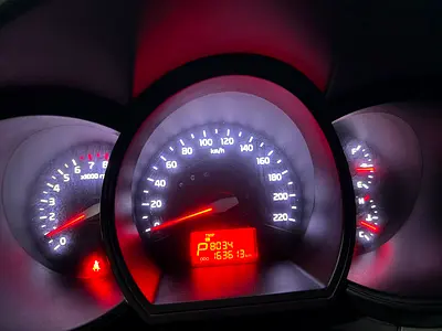 2014 KIA RIO 照片 4