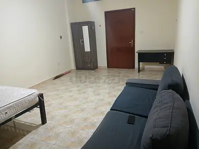 Family Room for Rent – Spacious Ready to Move Spacious family room available