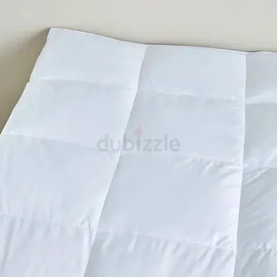 Down and Memory Fibre Mattress Topper (120 × 200 cm)