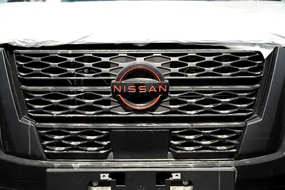 2025 Nissan NAVARA — фото 8