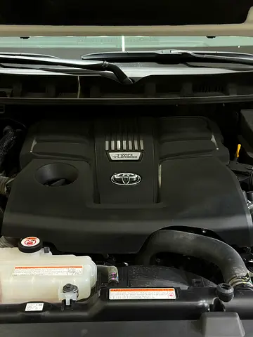 2025 Toyota LAND CRUISER 照片 20