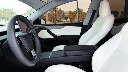 صورة 8 لـ 2025 Tesla MODEL Y