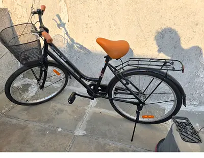 Girls cycle ,SPARTAN ,used twice only ,150 AED ,suitable for 12 - 16 years