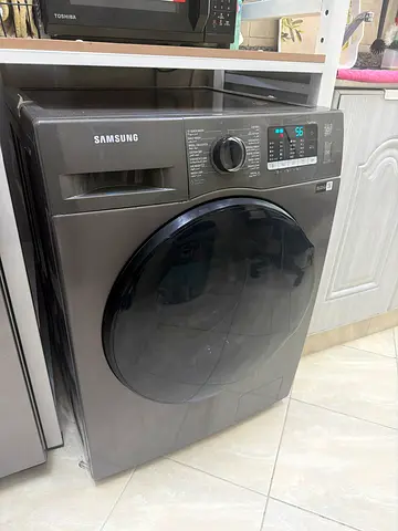Samsung Front Load Washing Machine & Dryer - Average Working Condition (might need some repair)