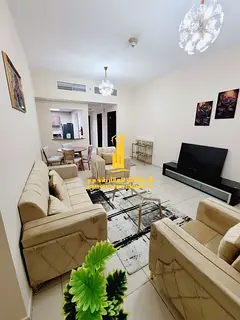Luxury apartment. Spacious. Second tenant. One bedroom, living room, and balcony with an open view.