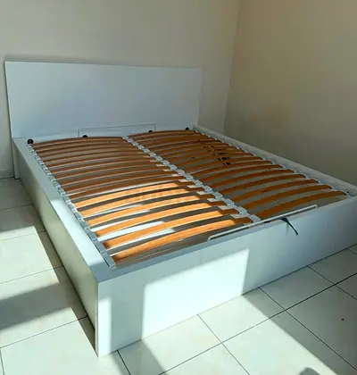 Ikea hydraulic bed frame With mattress king size