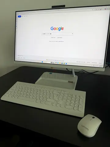 Lenovo IdeaCentre AIO 3 24ITL6 (i5 11th, 8GB, white, w/ KB+mouse)