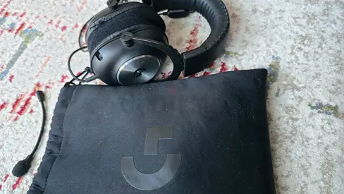 Logetic G pro x gaming headphones