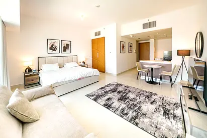 FURNISHED High Lvl Partial Canal View! 4 Payments