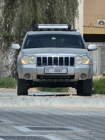 Well Maintained Jeep Grand Cherokee Limited 2008 | GCC Specs