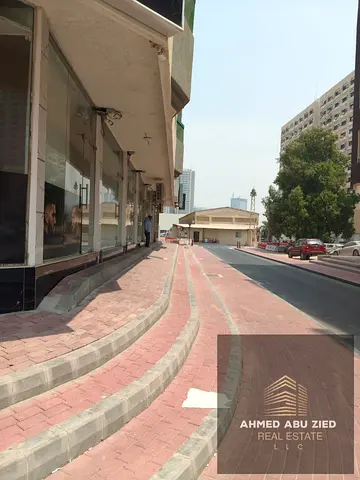 Commercial space for annual rent in Al Rashidiya 1, Ajman, 120 sq ft, behind Nesto and near the fish market, within a group of active shops and a prim