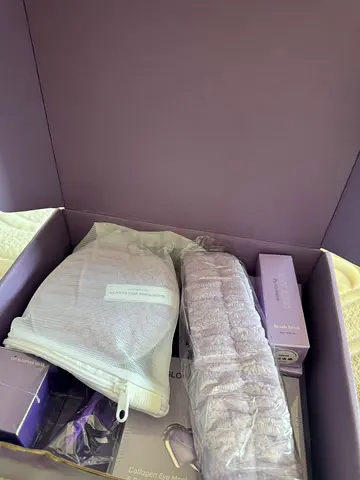 Make-Up/skincare box