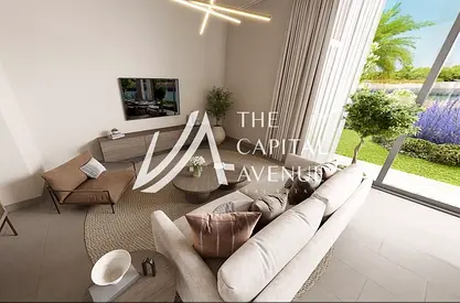 Waterfront Living | Private Lift | Canal View