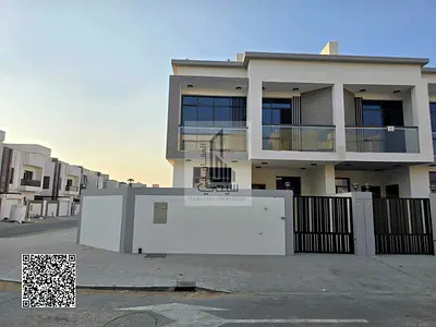 بدون رسوم سنوية تاون كورنر مودرن 6 غرف