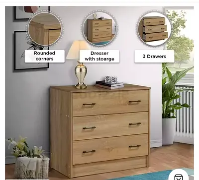 Modern 3-Drawer Chest in Light Oak Finish