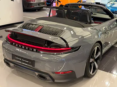2025 Porsche 911 — миниатюра 6