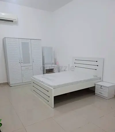 New White 4-piece Bedroom Set: Bed, Wardrobe, Dresser & Nightstand