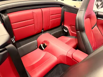 2025 Porsche 911 — миниатюра 11