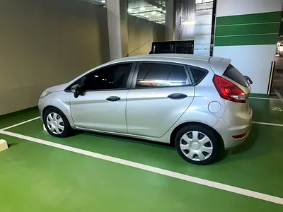 2011 FORD FIESTA 照片 5