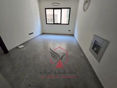 Beautiful one-bedroom apartment with free parking and built-in wardrobes. Easy access to Dubai. Excellent finishing. Available for rent in Al Khan.