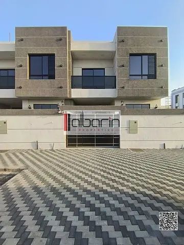 Townhouse with 5 master bedrooms for rent in Al-Haliyo 1, first occupancy, 95,000