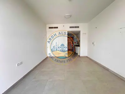 Luxurious studio at prime location