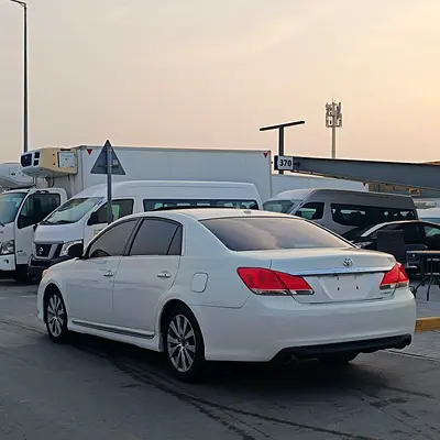 صورة 5 لـ 2011 Toyota AVALON