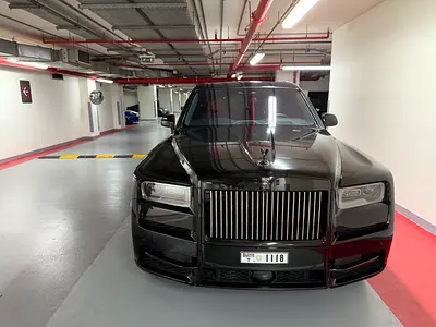 Rolls-Royce Cullinan Black Badge 2022 | GCC Specs | Pristine Condition