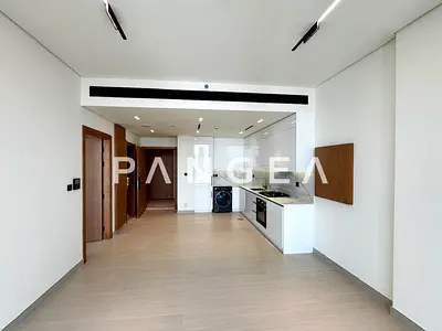 High ROI | Big Balcony | Kitchen Equipped