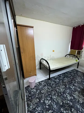Single partitioned room for bachelor