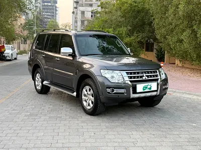 Mitsubishi Pajero 2015 GLS Top Line | GCC Specs | Excellent Condition