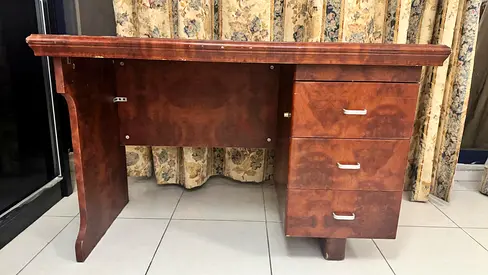 Office table