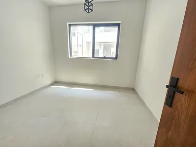Full Family Building 1,Bhk Flat Available With Open View 1,Bathroom And Rent 34K