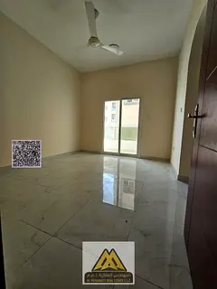 3BR apartment in Al Alia Ajman, spacious layout, balcony, near services, Dubai exit, AED 39,997.