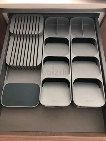 Cutlery organizers