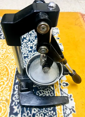 Manual Grinder Juicer