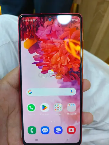 Samsung Galaxy S20 FE (Red) - Good Condition, Unlocked