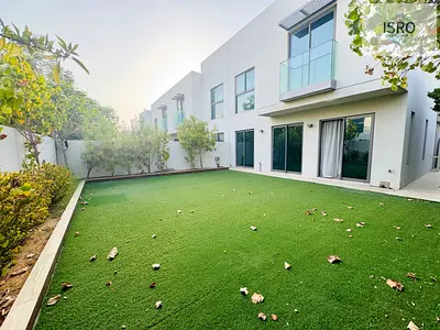 LUXURIOUS 3B PREMIUM WITH KITCHEN APPLIANCE