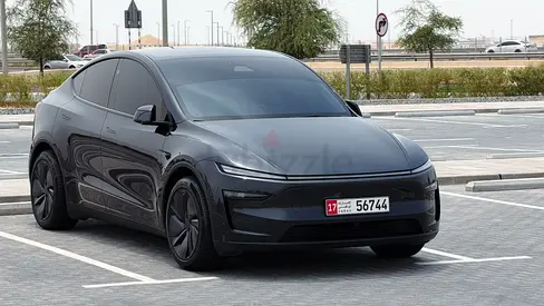 Tesla Model Y Premium Long Range All-Wheel Drive