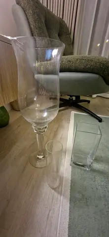 Large Clear Glass Candy Jar / Decorative Apothecary Jar (Good Condition)