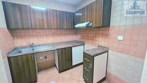 studio+close kitchen : Rent 42k : gym : pool : 1 parking