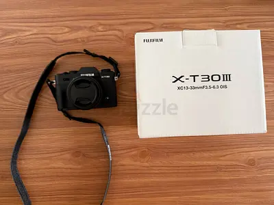 Fujifilm X-T30 III Mirrorless Camera with 13-33mm f/3.5-6.3 Lens (Black)