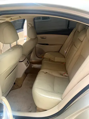 2012 Lexus ES-SERIES 缩略图 8