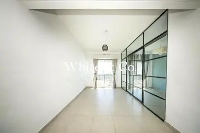 Luxury Living | Flexible Cheques | Vacant