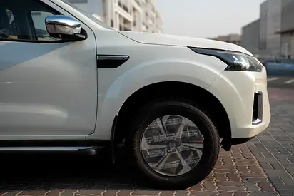 2025 Nissan XTERRA 照片 5