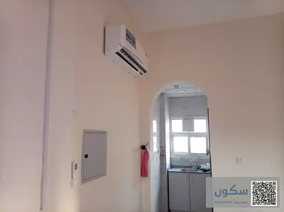استوديو اول ساكن للايجار السنوي بسعر مميز بالعالية  مخرج دبي والشارقة