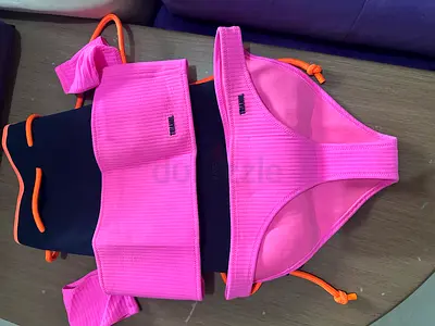 Pink ribbed two-piece bikini set (top and bottoms) - size M