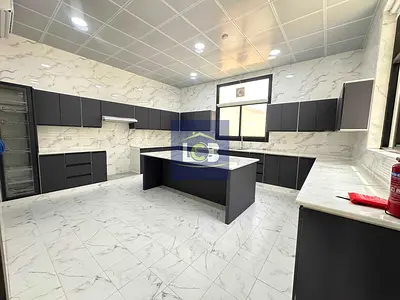 Luxurious 5 Master Bedrooms +Maid Room+ Driver Room Villa near First signal at Madinat Al Riyadh only private contract