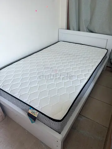 Bed & Matress